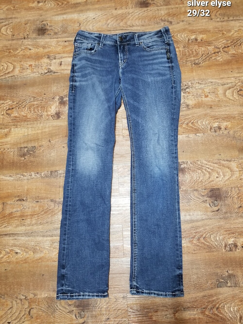 Silver Jean 28/32 Elyse Straight-Leg Denim Classic Mid Wash